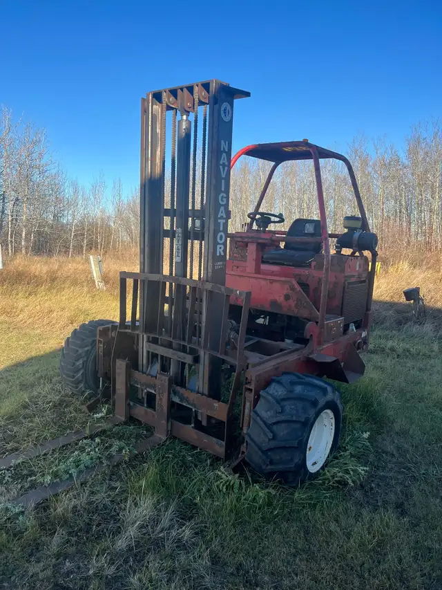 Truck mounted forklift in Other in Saskatoon - Image 2