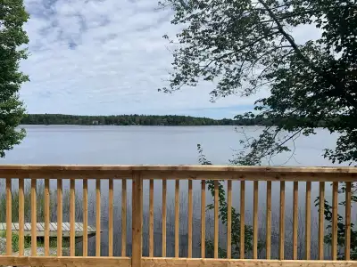 Charming 2-bedroom, 1-bath cottage on a quiet lake, located 10 minutes from Digby. Perfect for a wor...