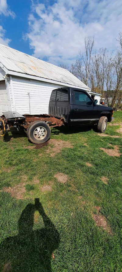 1994 CHEV RCSB 4X4 PROJECT $1200