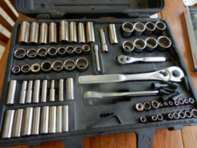 Craftsman 126 items socket set in Hand Tools in Prince Albert