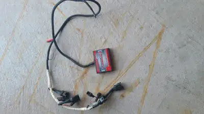 Dynojet power commander v. For 2010 to 2014 BMW S1000RR.