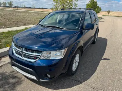 Looking to sell my 2018 Dodge Journey SXT, a reliable SUV with a spacious interior and smooth handli...