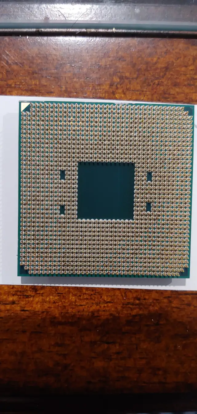 AMD Ryzen 5 5600X 6-Core 3.7 GHz Socket AM4 in System Components in Kitchener / Waterloo - Image 3