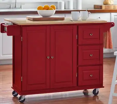 English follows. If the ad is up, it IS still available. Vente de mobilier de chalet dont nous ne no...