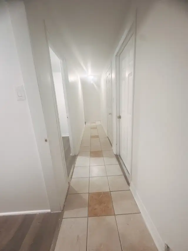 Basement for rent  in Room Rentals & Roommates in City of Toronto - Image 3