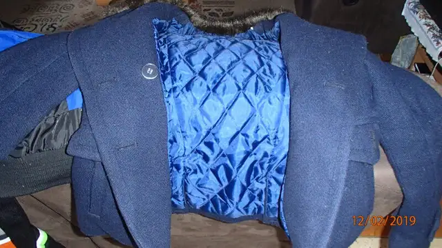 Wool Blend Coat/Manteau de Laine intégré in Women's - Tops & Outerwear in City of Montréal - Image 4