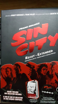 SIN CITY RECUT EXTENDED DELUXE 2 DVD COLLECTORS SET WITH BOOK