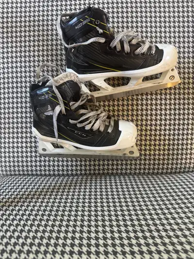 CCM 4092 Junior Goalie Skates - Size 3 - Great Condition, View more