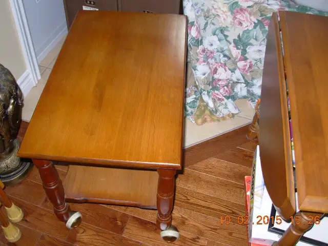 Meubles en pin solide/pine furniture,bureau avc mirroir,etagere in Bookcases & Shelving Units in City of Montréal - Image 11