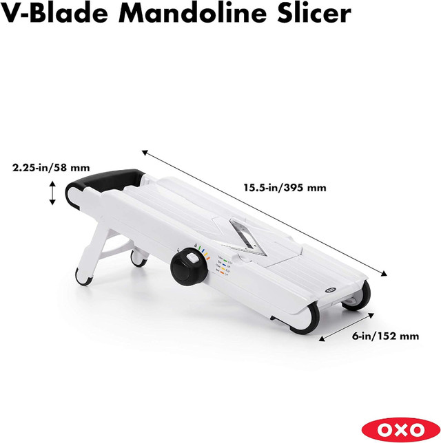 OXO 1155700 Good Grips V-Blade Mandoline Slicer, Set of 1, Whit dans Autre  à Calgary - Image 2