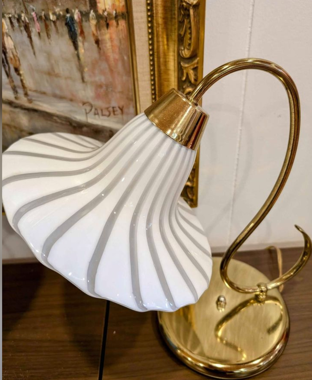 Mid Century Lamps for Sale - Pickup Today - Price NOT negotiable in Indoor Lighting & Fans in City of Montréal - Image 8