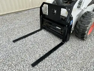 42'' Pallet Forks 2500lbs Quick Attach SSQA, View more