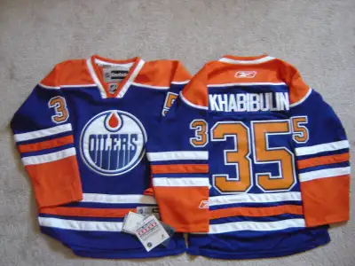 SMALL YOUTH ALL STITCHED OILER JERSEY BRAND NEW + TAGS ATTACHED!, View more