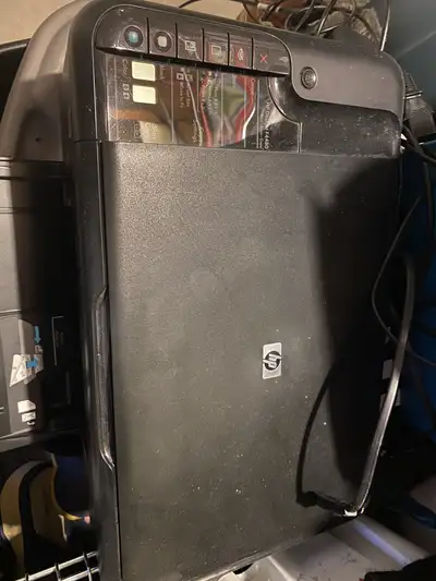 HP F4400 printer and scanner, imprimante et scanner, View more