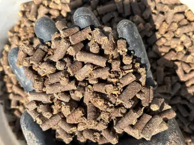 New Brunswick made! ***25lb bags for $20! **Pelletized for easy use in your gardens! *Bulk discount...