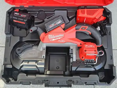 Brand new Milwaukee M18 Fuel Deep Cut Bandsaw kit (2) 5.0 rapid, View more