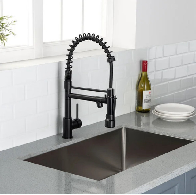 New Black Matt Pull Down Industrial style Kitchen Faucet in Kitchen & Dining Wares in Belleville - Image 2