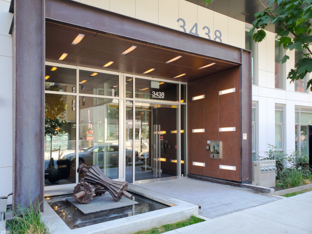 ✨ River District MODE | 1 Bed   Den | River View