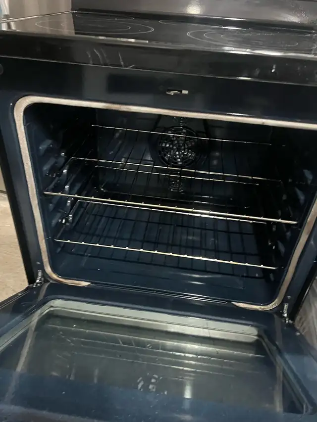 TONS OF OPTION STAINLESS STEEL ELECTRIC STOVE RANGE  in Stoves, Ovens & Ranges in Mississauga / Peel Region - Image 5