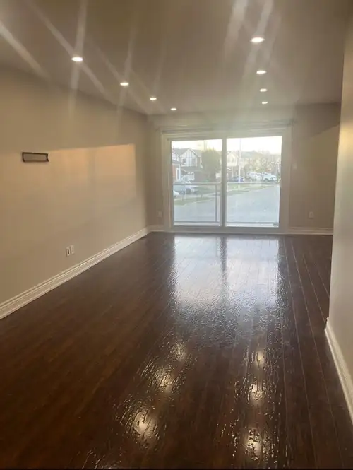 Newly Renovated 3-Bedroom Apartment for Rent – Brampton Location: Near Williams Parkway & Centre Str...