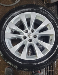 Toyota Venza 245/55/19 OEM wheels and TPMS sensor.only month old