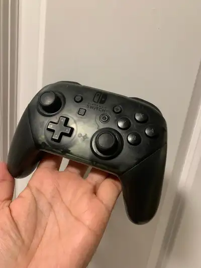 Nintendo Switch Pro Controller, View more