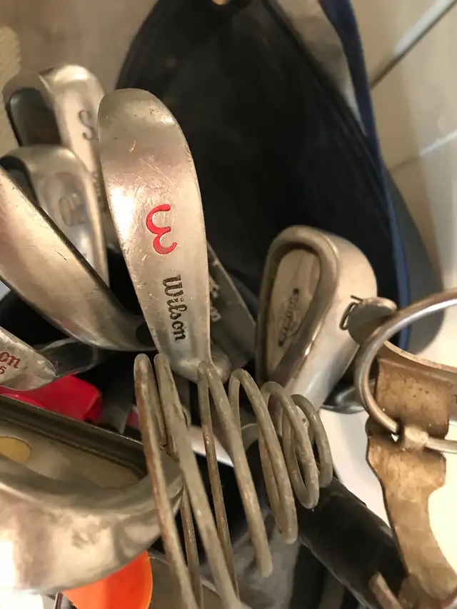 Golf Caddy bag with 13 golf clubs in Golf in Richmond - Image 5