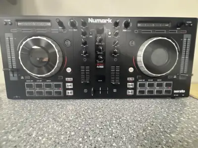 Numark DJ Controler, View more