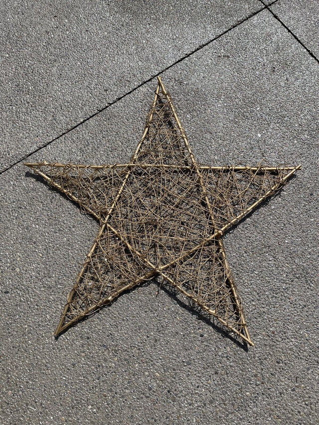 Hanging star    in Outdoor Décor in Kitchener / Waterloo