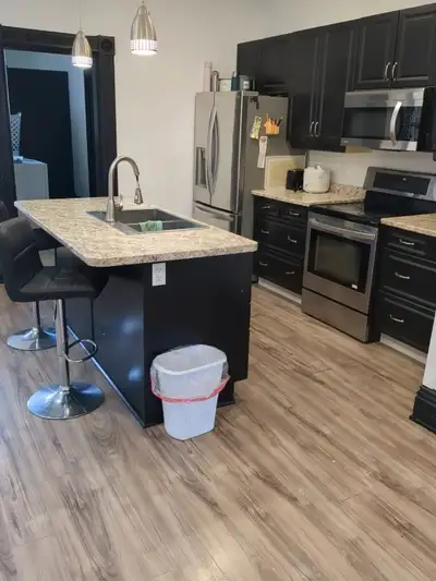 1 Bedroom Available in a 4 Bedroom Suite - June 1st, 2025
