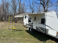 2011 Dutchman Sport 28 ft Trailer