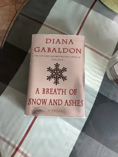 A breath of snow and ashes by Diana Gabaldon - hardcover, View more