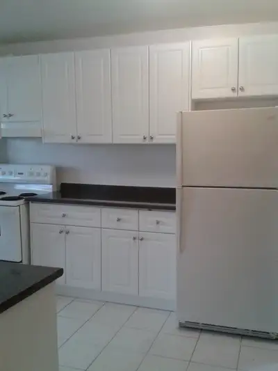 Don't miss this fantastic opportunity!! Move into a bright, spacious, and freshly painted 2 bedroom...