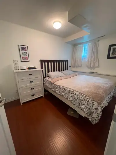 One Bedroom Suite - North Vancouver