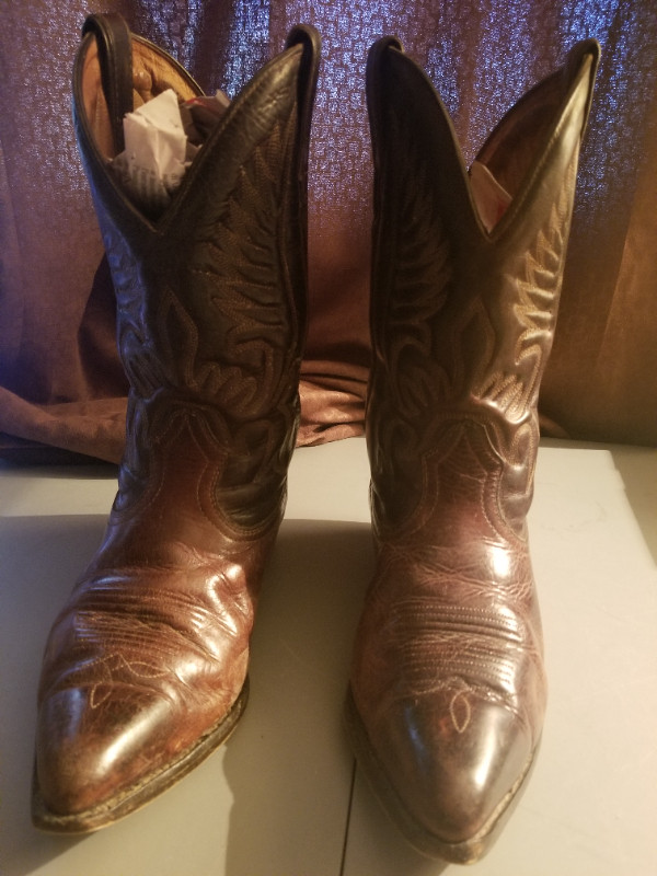 Botte Cowboy Boulet Fait au Canada | Women's - Shoes | Gatineau | Kijiji