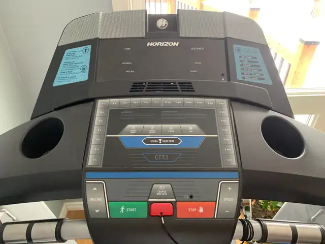 Folding Horizon Treadmill - $350 in Exercise Equipment in Ottawa - Image 2
