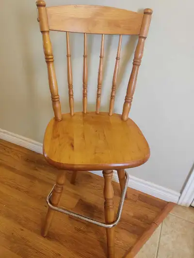 Kitchen bar stool (solid wood with swivel seat), View more