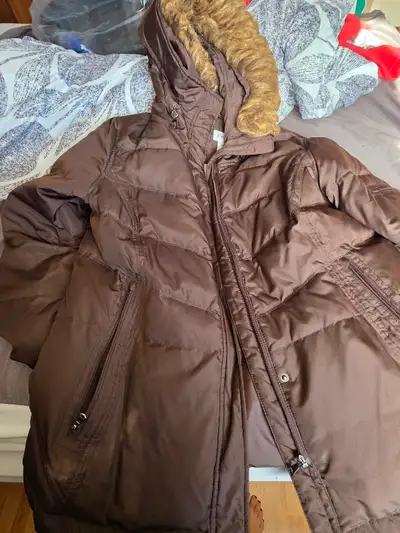 Woman's xl winter coat, View more