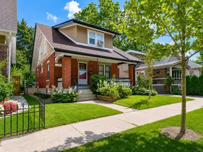 2-Bedroom Character Apartment in Wortley Village – $1,850 Available now | 14 Lockyer Street, London...