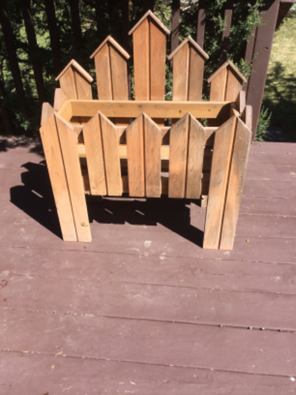 Unique Wooden Planter in Outdoor Décor in Kawartha Lakes