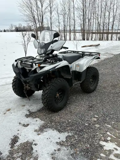 2020 Yamaha Grizzly Special Edition, power steering, winch heated handles, windshield. 342 hours 912...