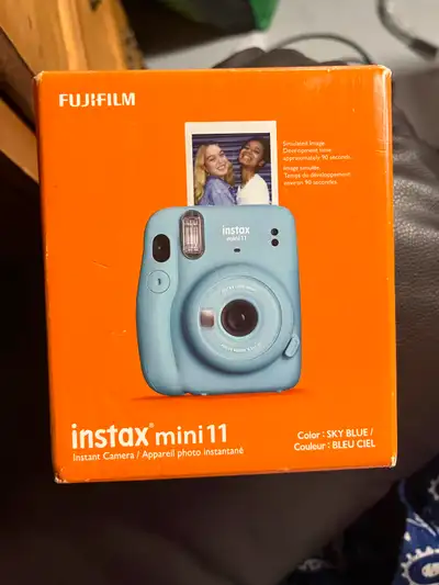 FujiFilm instax mini 11 instant Polaroid camera, View more
