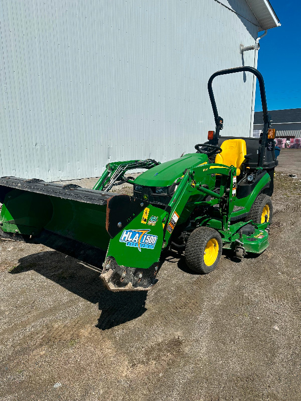 2018 John deer 1025r in Other in North Bay - Image 2