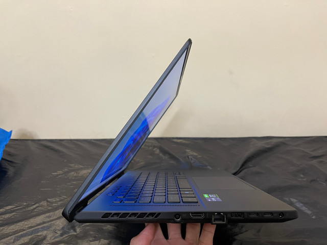 Super clean/perfect condition and like new. ROG Zephyrus M16 in Laptops in Ottawa - Image 2