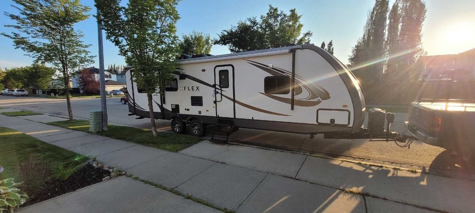 2014 Augusta FLEX AT-32RE | Travel Trailers & Campers | Edmonton | Free ...