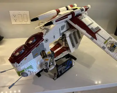 Lego Star Wars 75309 Republic Gunship UCS., View more