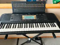 Electric/Synthesizing Piano | Yamaha PSR 730