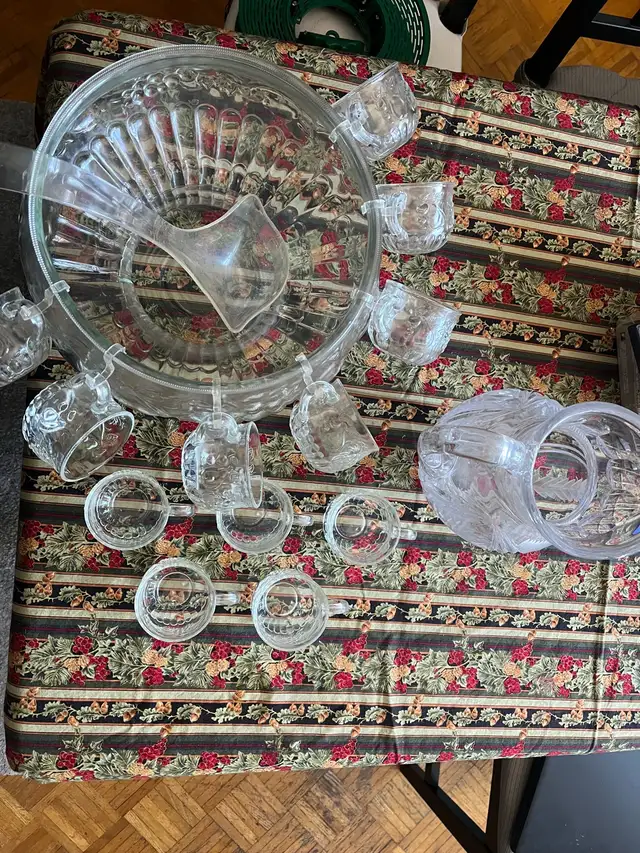 Punch Bowl set with pitcher 65561364150403121