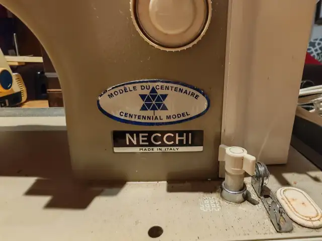 Machines à coudre in Other in Sherbrooke - Image 5