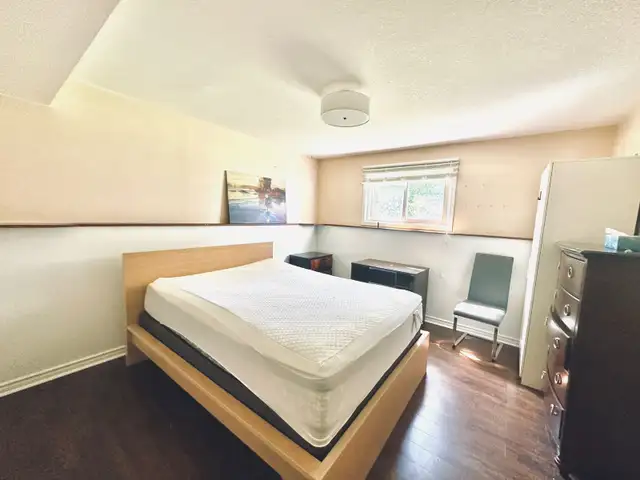 Room Rental All Included 1GB WiFi, near brock63295984402051124